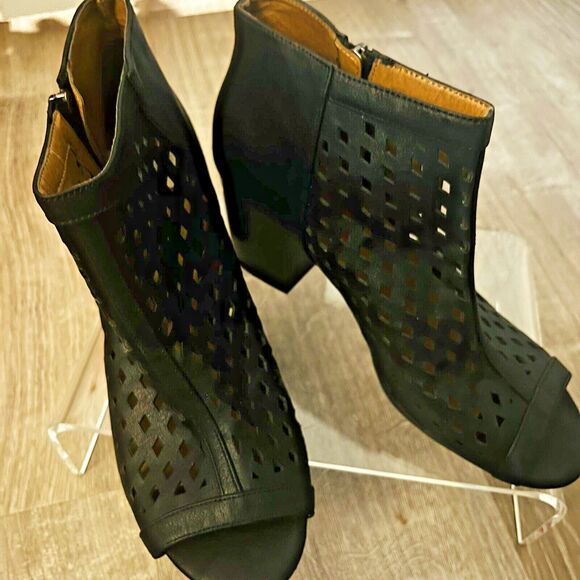 JellyPop Terrence Caged Open Toe Ankle Boots 3" Heel Black Womens Size 11 - Picture 3 of 6